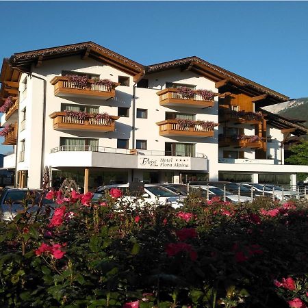 Hotel Flora Alpina Campitello di Fassa Dış mekan fotoğraf