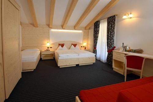 Hotel Flora Alpina Campitello di Fassa Dış mekan fotoğraf