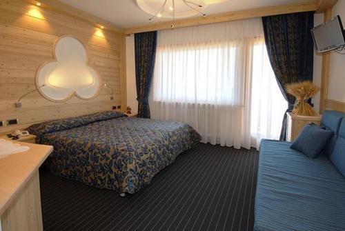 Hotel Flora Alpina Campitello di Fassa Dış mekan fotoğraf