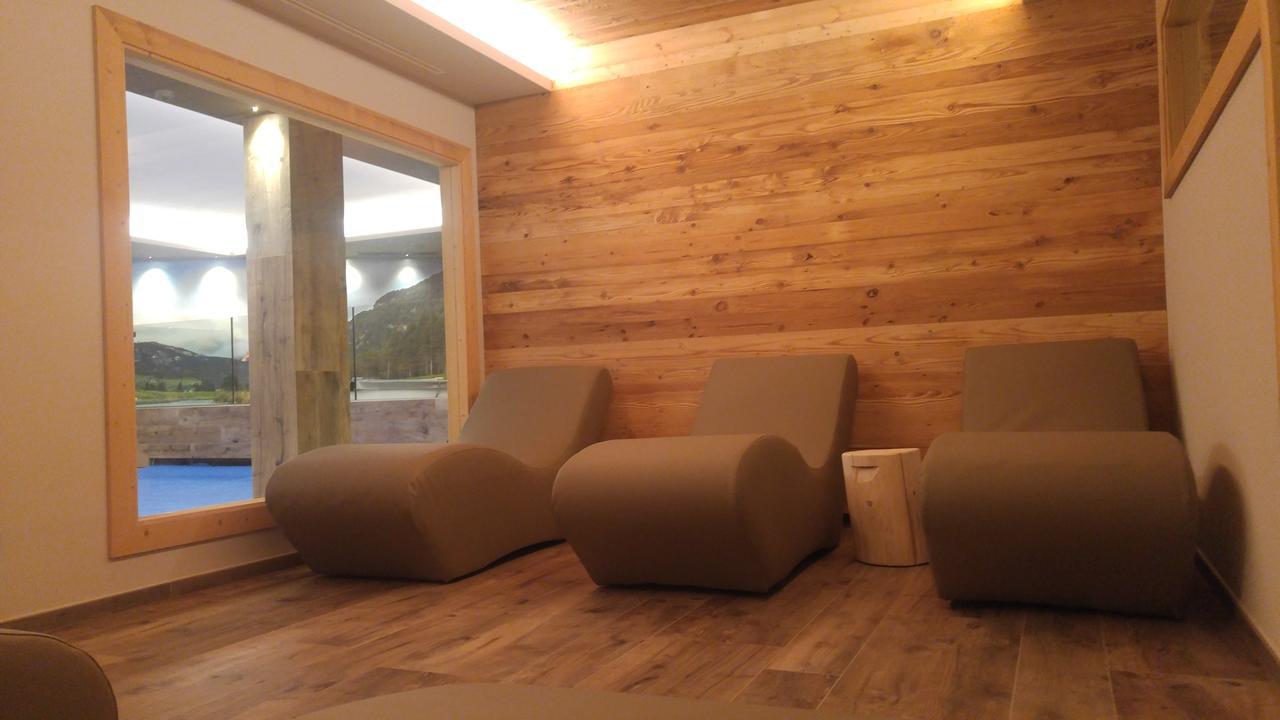 Hotel Flora Alpina Campitello di Fassa Dış mekan fotoğraf